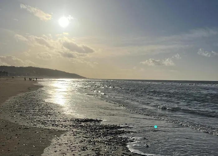 Appartement Duplex Vue Mer, 4 Pers, Parking Privé, à 100m Villers-sur-Mer